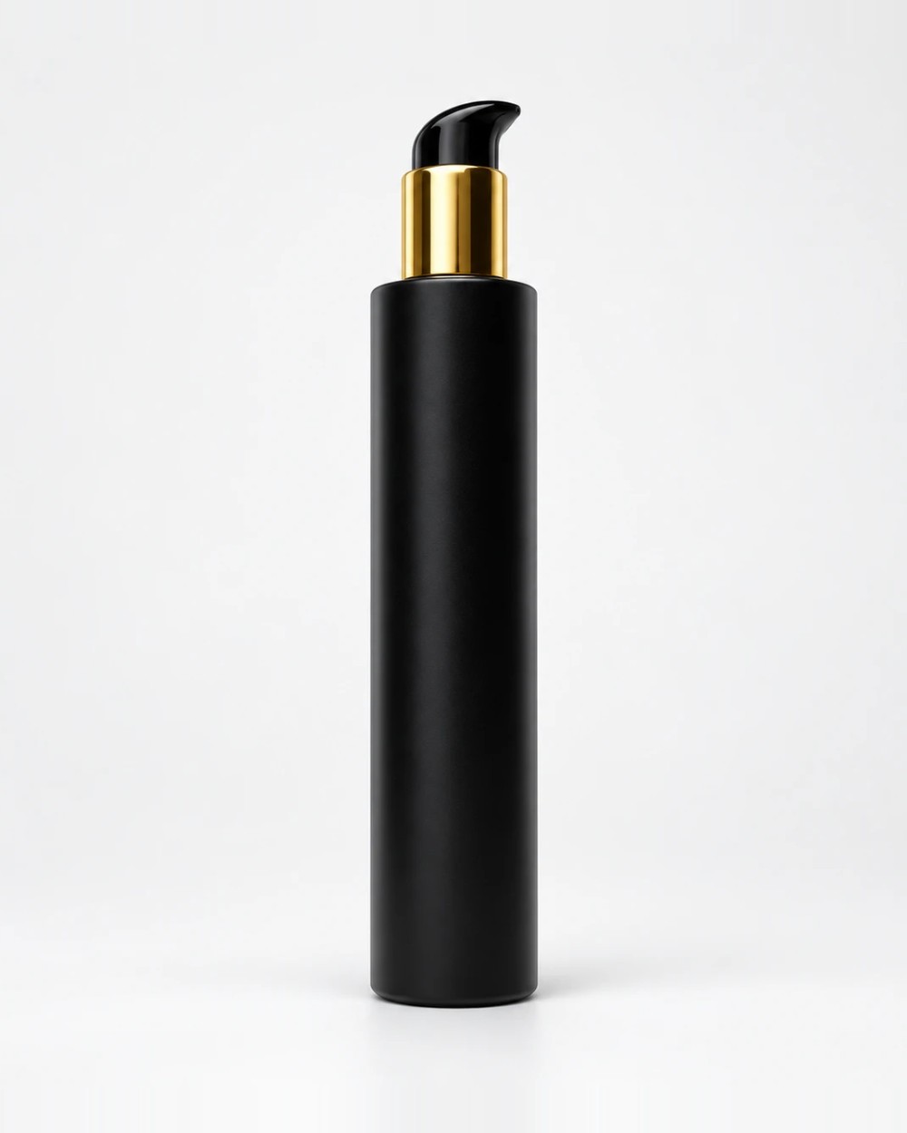 Envase con dosificador y collar, Negro, Dosificador negro curvo con collar dorado